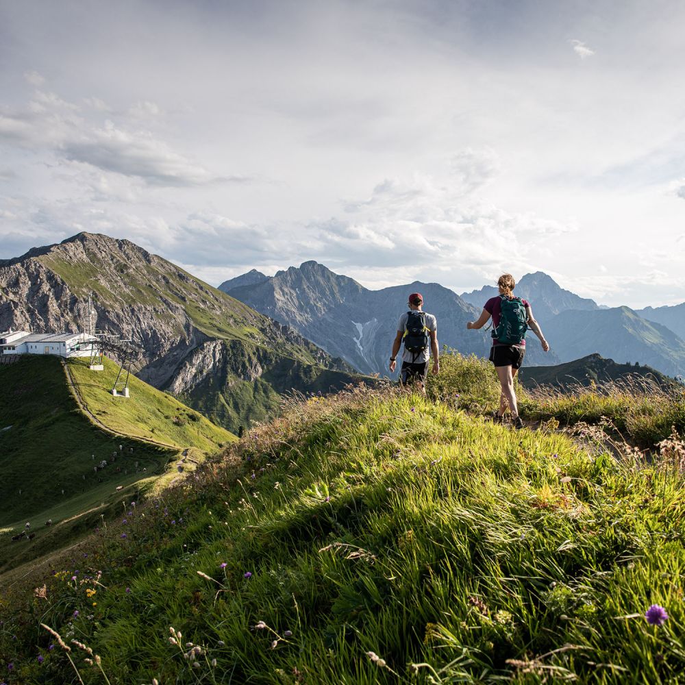 Über 150 km Wanderwege auf drei Höhenlagen bietet das Kleinwalsertal